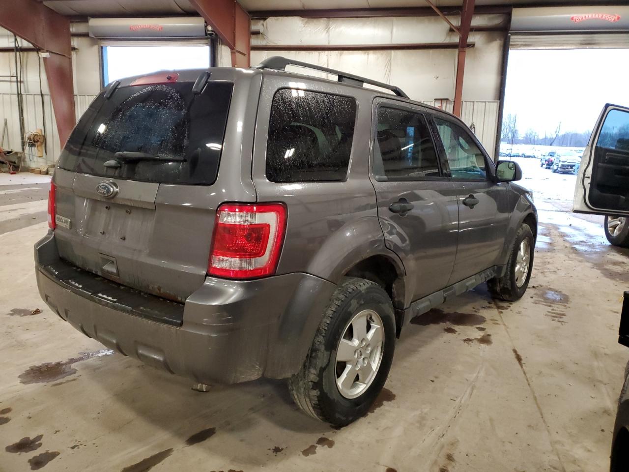 Изображение 3 2012 FORD ESCAPE XLT 2012 с VIN 1FMCU0D72CKB02655