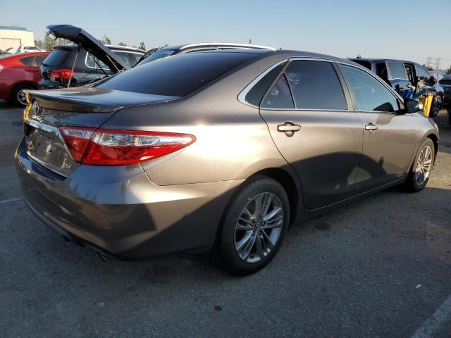 Obraz 3 z 2017 TOYOTA CAMRY LE 2017 z VIN 4T1BF1FK9HU804559