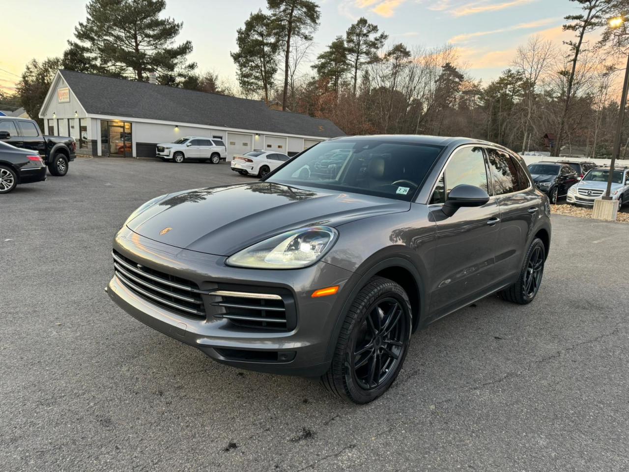 2019 PORSCHE CAYENNE  2019 image