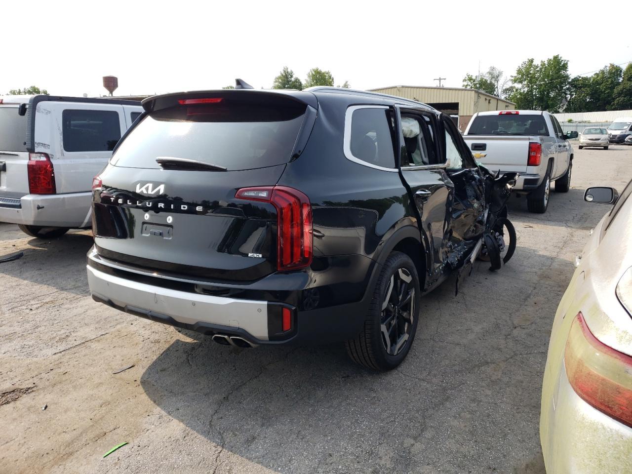 Obraz 3 z 2023 KIA TELLURIDE S 2023 z VIN 5XYP6DGC0PG398108