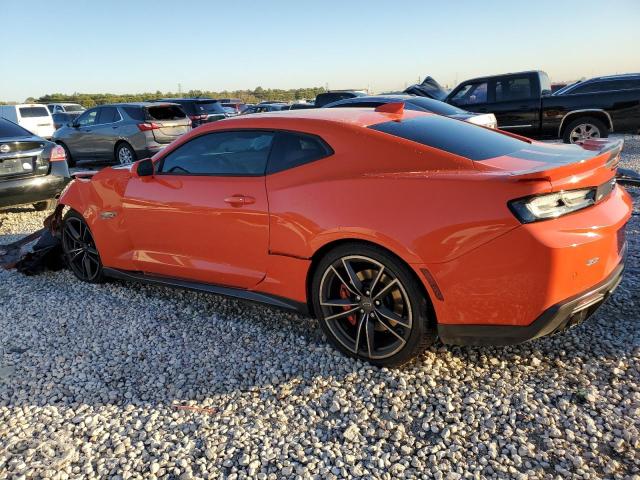 Изображение 2 2018 CHEVROLET CAMARO SS 2018 с VIN 1G1FH1R77J0170066