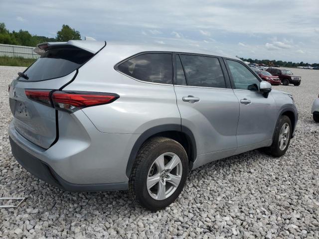Image 3 of 2020 TOYOTA HIGHLANDER L 2020 with VIN 5TDCZRAH0LS017670