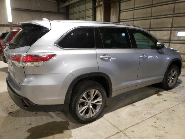 Image 3 of 2015 TOYOTA HIGHLANDER XLE 2015 with VIN 5TDJKRFHXFS219084