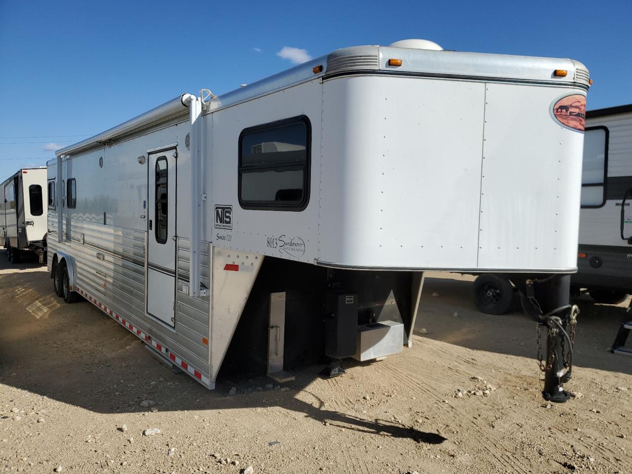 Image 1 of 2008 SUND HORSE TRLR 2008 with VIN 13SLD372X81LA5011