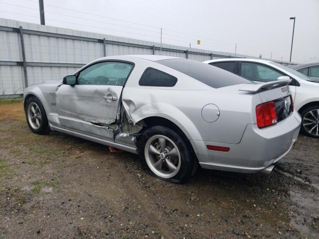 Obraz 2 z 2005 FORD MUSTANG GT 2005 z VIN 1ZVFT82H755129055