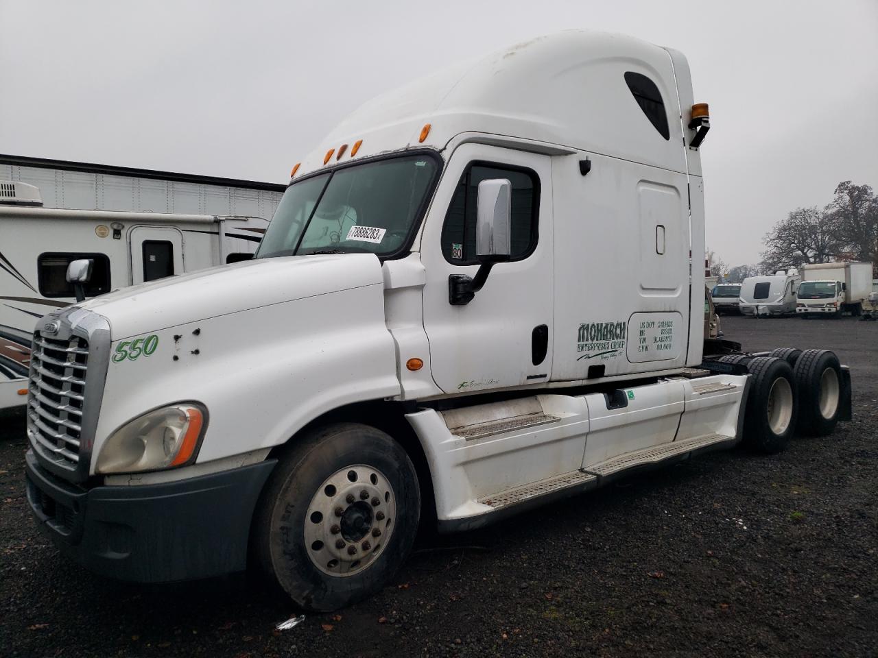 Image 2 of 2009 FREIGHTLINER CASCADIA 125  2009 with VIN 1FUJGLDR79LAE5871