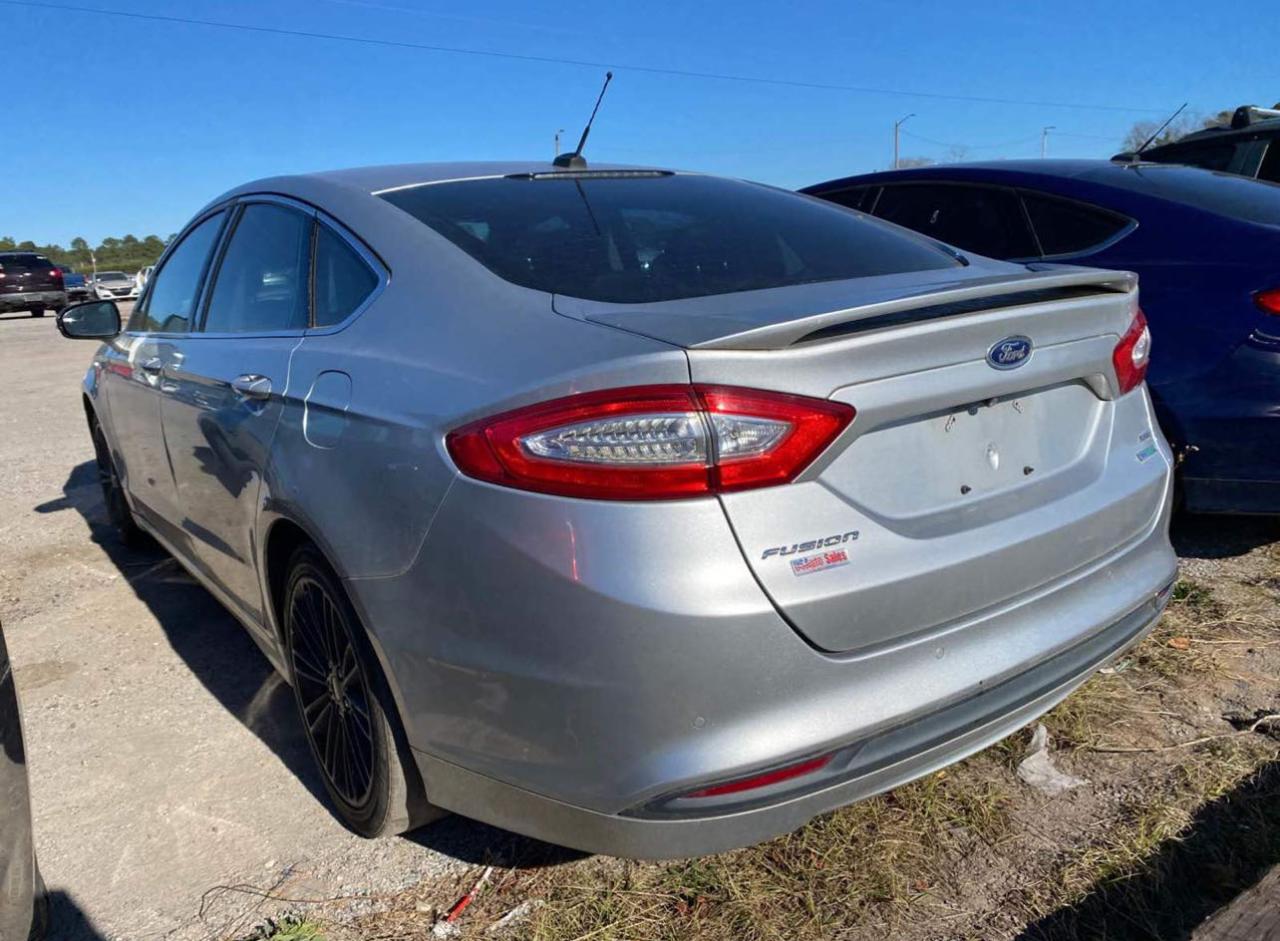 Image 3 of 2014 FORD FUSION SE 2014 with VIN 3FA6P0HD6ER296197