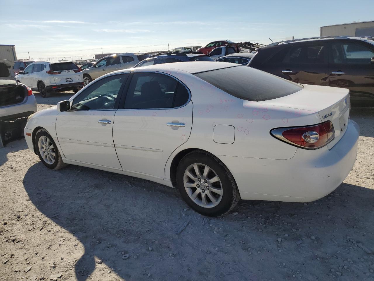 Image 2 of 2003 LEXUS ES 300 2003 with VIN JTHBF30G236017971