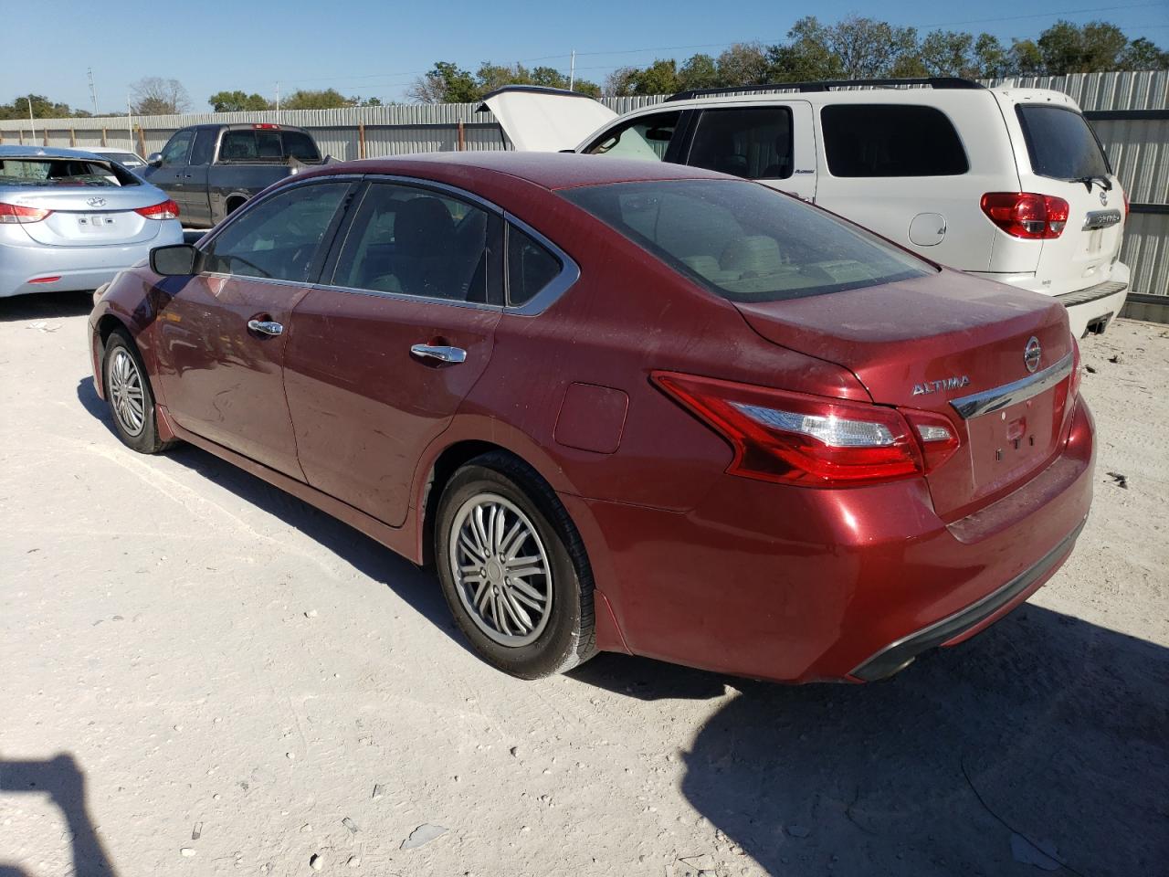 Image 2 of 2017 NISSAN ALTIMA 2.5 2017 with VIN 1N4AL3AP9HN312945
