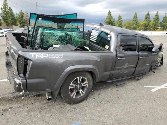 Obraz 3 z 2018 TOYOTA TACOMA DOUBLE CAB 2018 z VIN 3TMDZ5BN8JM041715