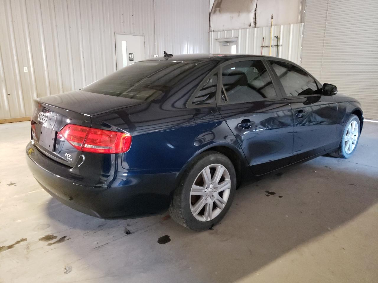 Image 3 of 2010 AUDI A4 PREMIUM 2010 with VIN WAUBFAFL9AN033241