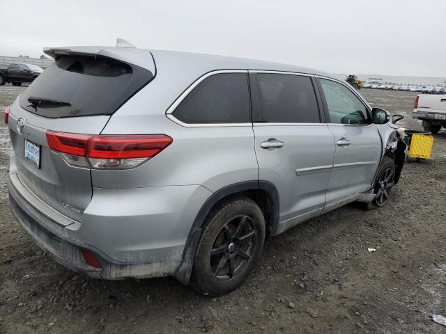 Image 3 of 2017 TOYOTA HIGHLANDER LE 2017 with VIN 5TDBZRFH0HS356733