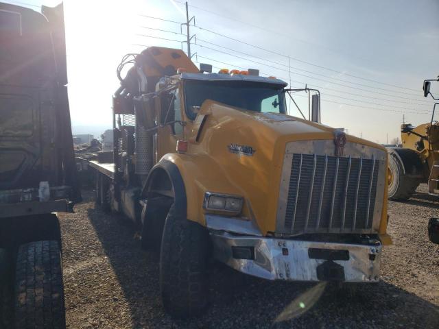 Image 1 of 2005 KENWORTH CONSTRUCTION T800 2005 with VIN 1NKDX4EX75R090758