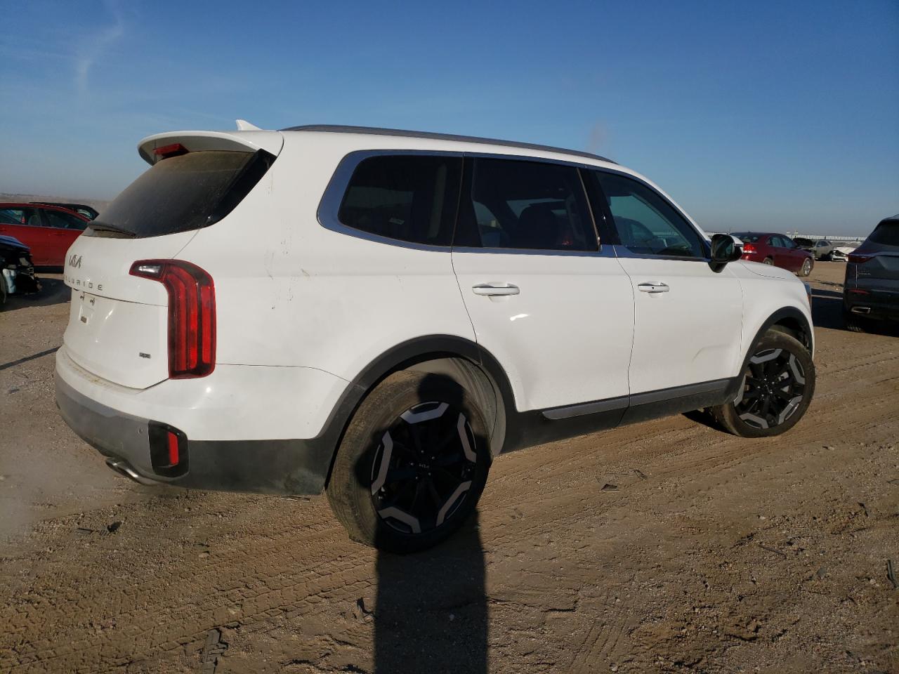 Image 3 of 2023 KIA TELLURIDE S 2023 with VIN 5XYP6DGC7PG343462