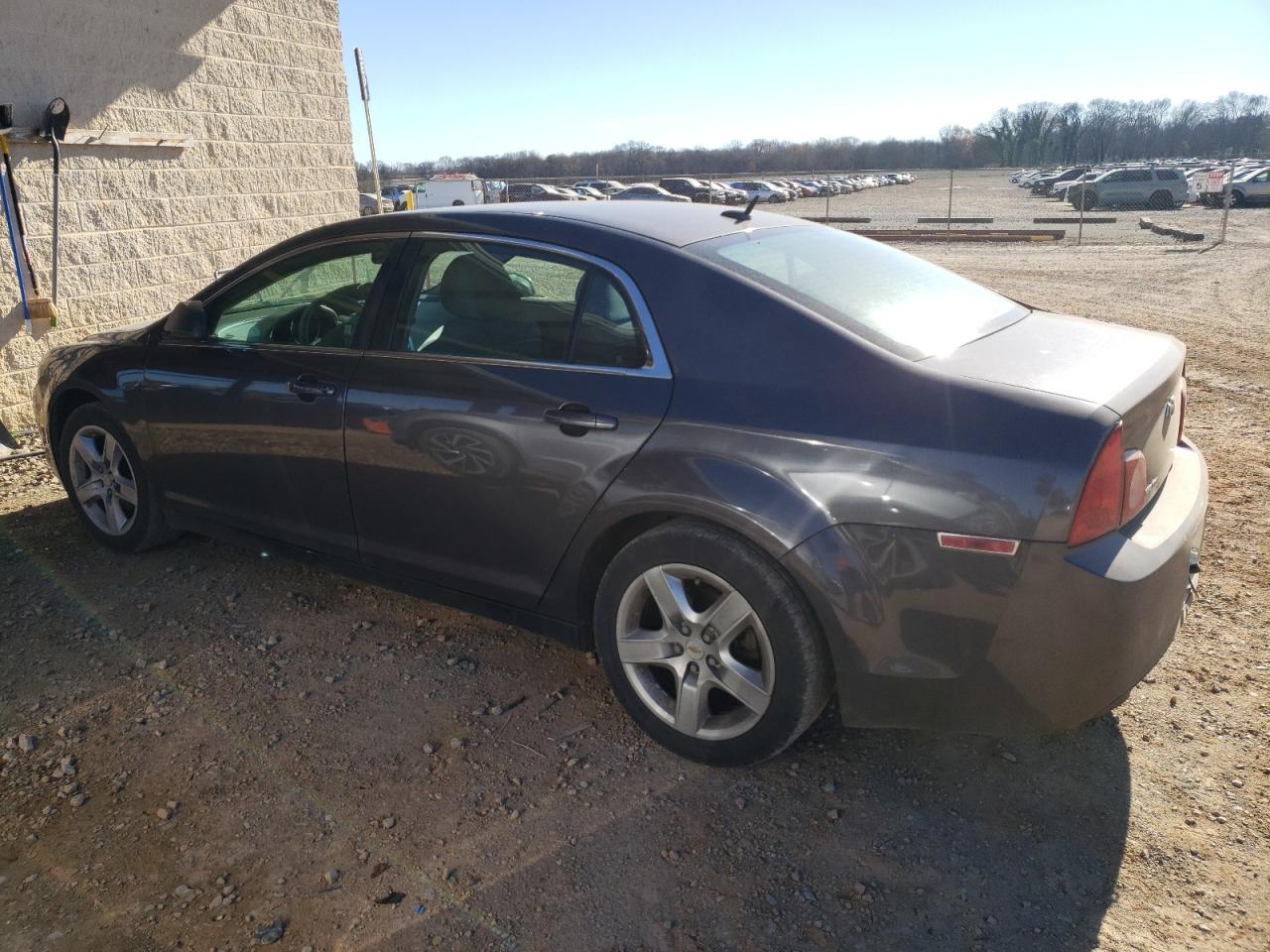 Obraz 2 z 2010 CHEVROLET MALIBU LS 2010 z VIN 1G1ZB5EB9A4150474