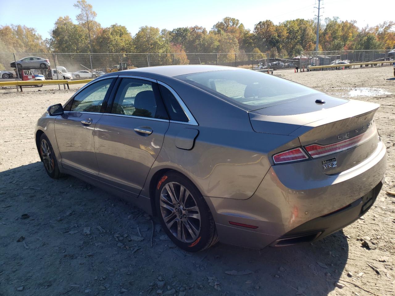 Obraz 2 z 2015 LINCOLN MKZ  2015 z VIN 3LN6L2G92FR610519