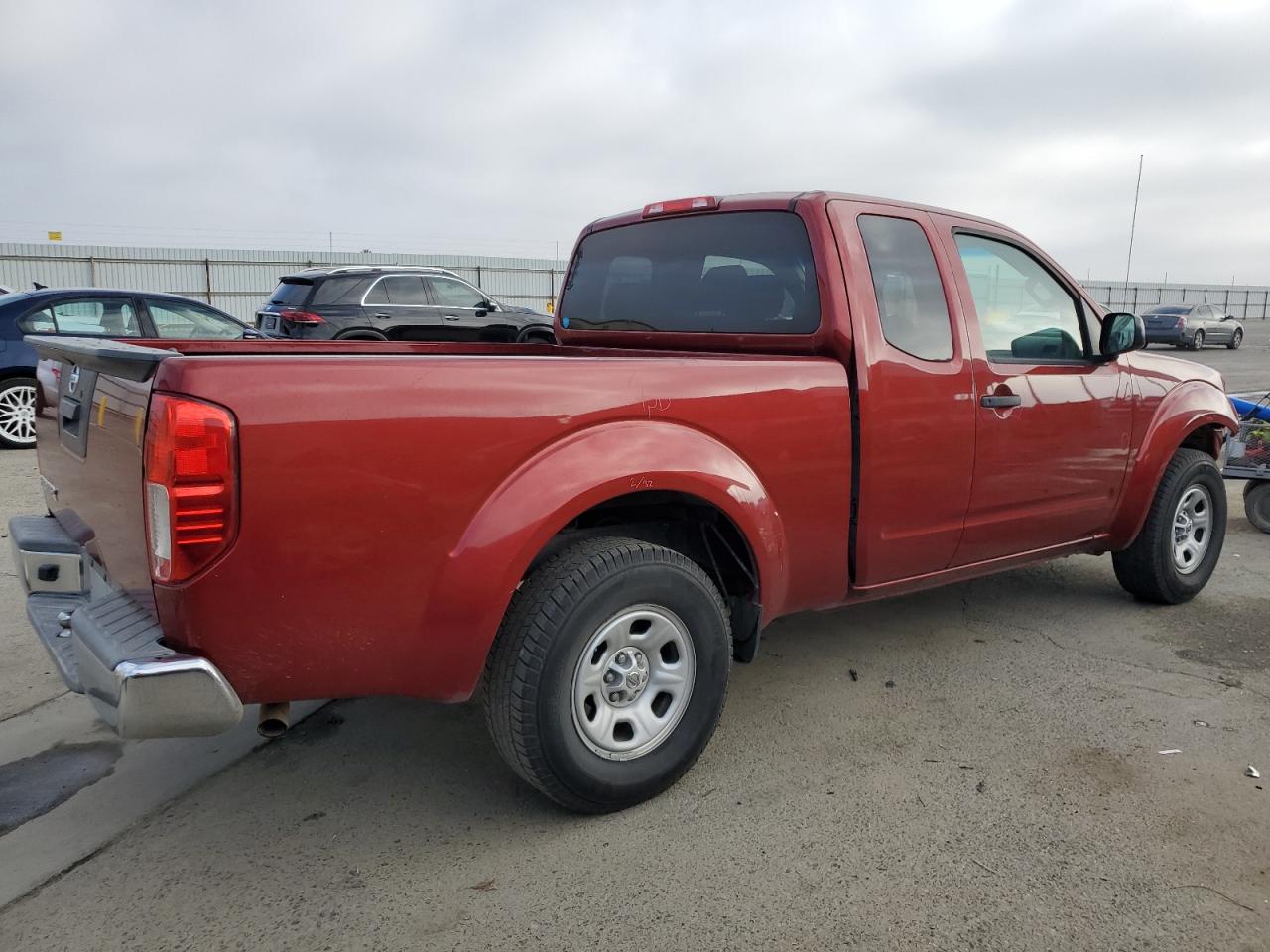 Image 3 of 2014 NISSAN FRONTIER S 2014 with VIN 1N6BD0CT6EN706688