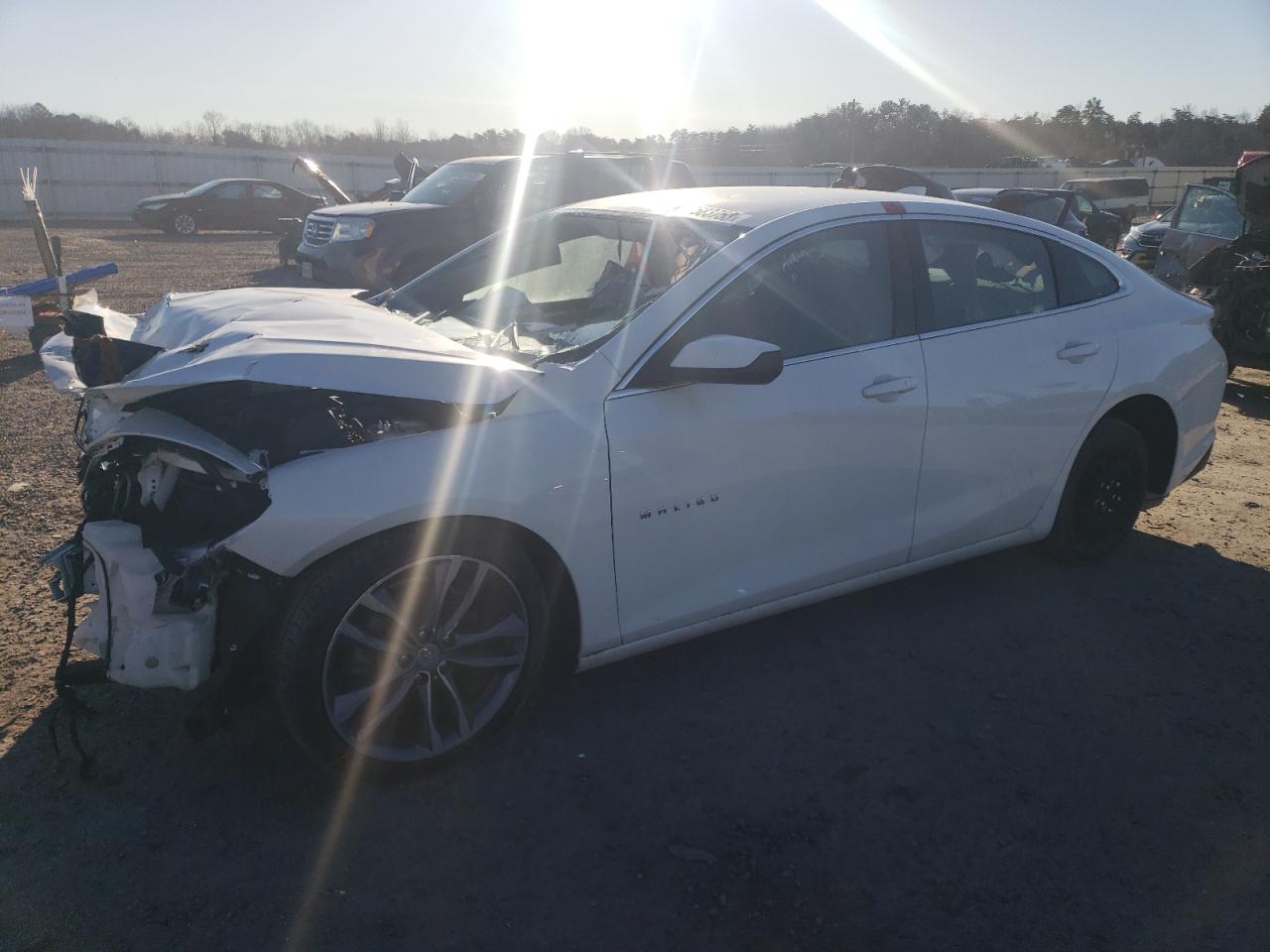 Image 1 of 2021 CHEVROLET MALIBU LT 2021 with VIN 1G1ZD5ST2MF068148