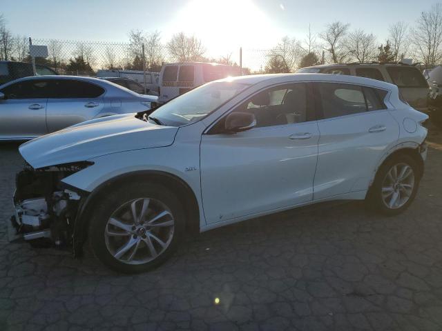 Image 1 of 2017 INFINITI QX30 BASE 2017 with VIN SJKCH5CP2HA017350