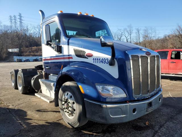 Image 1 of 2016 Peterbilt 579 2016 with VIN 1XPBDP9X1GD332259