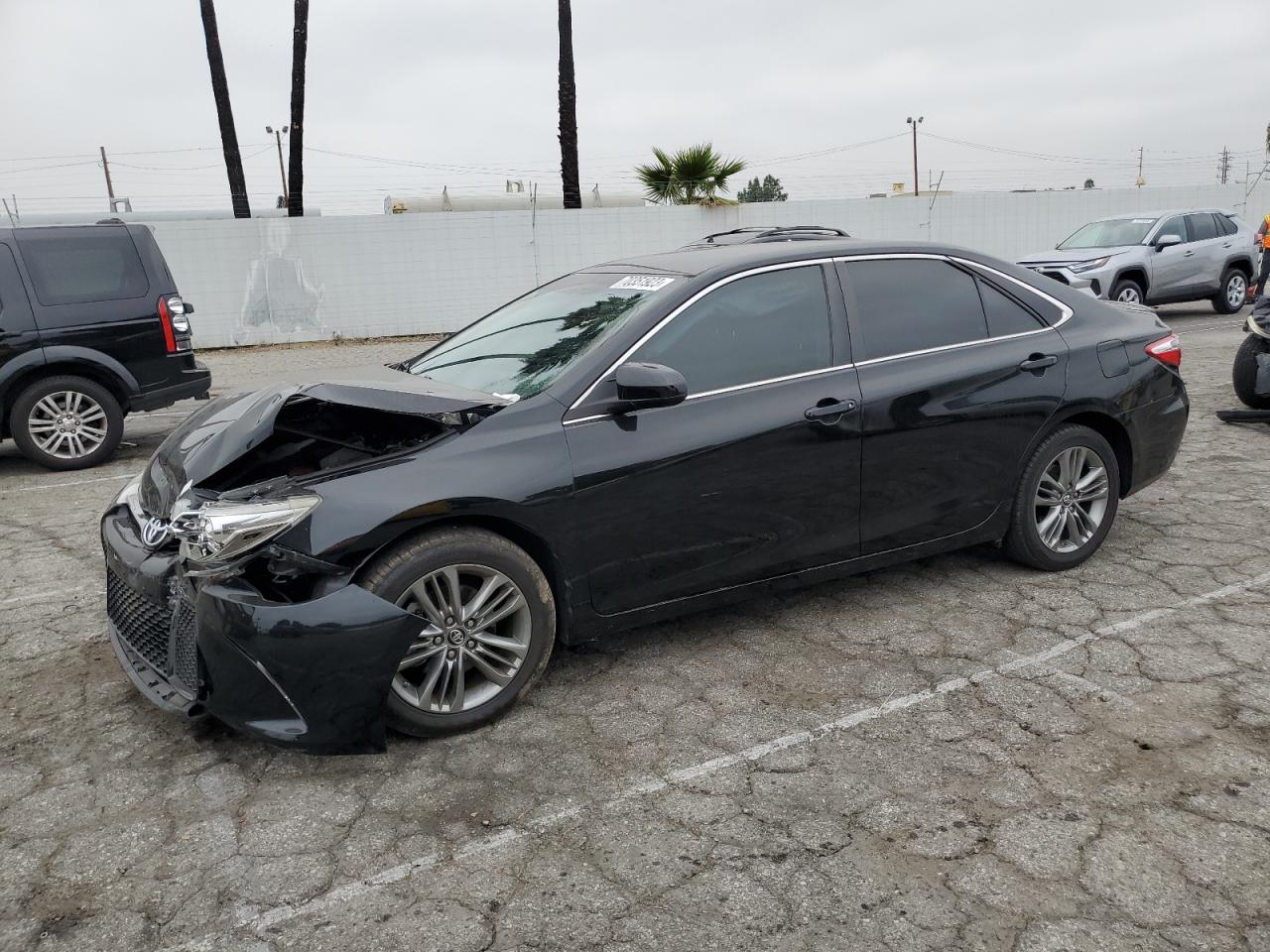 2016 TOYOTA CAMRY LE 2016 image