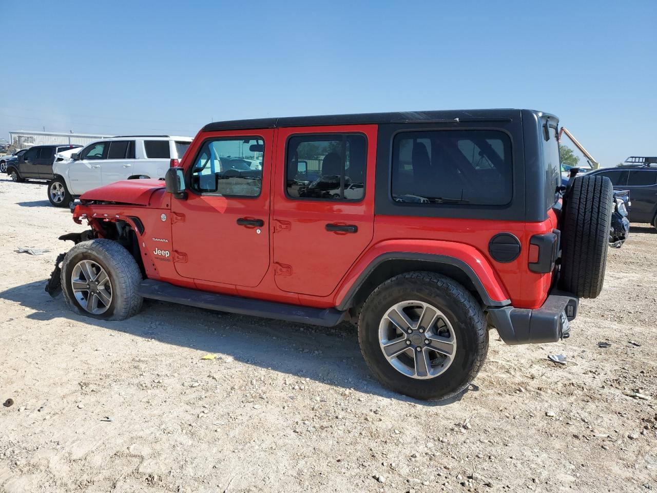 Image 2 of 2020 JEEP WRANGLER UNLIMITED SAHARA 2020 with VIN 1C4HJXEN3LW198362