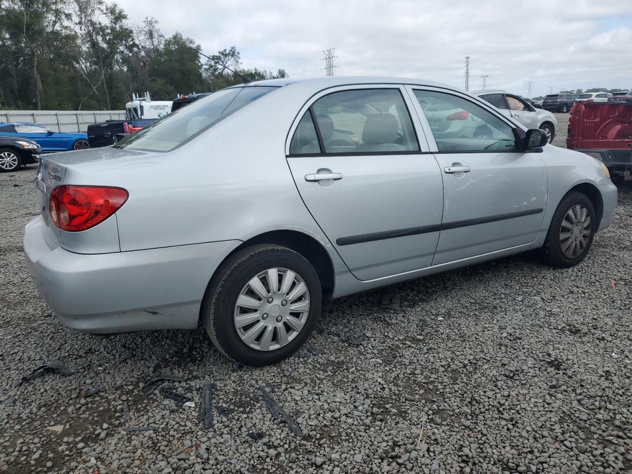 Image 3 of 2007 TOYOTA COROLLA CE 2007 with VIN 1NXBR32E17Z866121