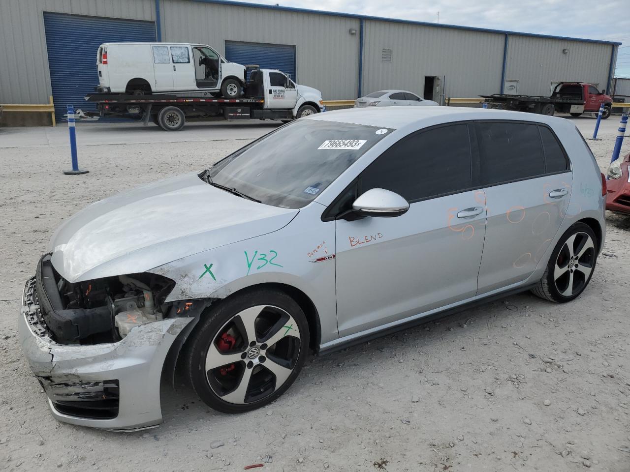 2016 VOLKSWAGEN GTI S/SE 2016 image