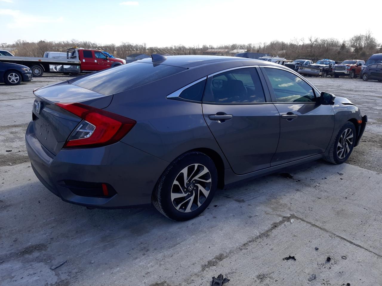 Изображение 3 2017 HONDA CIVIC EX 2017 с VIN 19XFC2F70HE059277