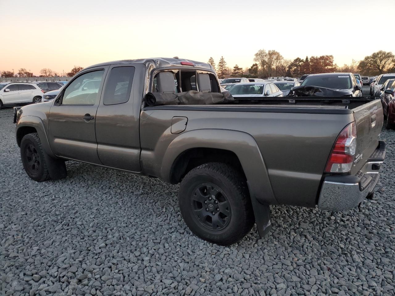 Image 2 of 2010 TOYOTA TACOMA ACCESS CAB 2010 with VIN 5TEUX4EN6AZ727587