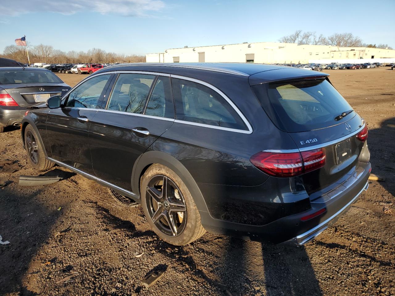 Obraz 2 z 2023 MERCEDES-BENZ E 450 4M ALL TERRAIN 2023 z VIN W1KZH6AB1PB138556