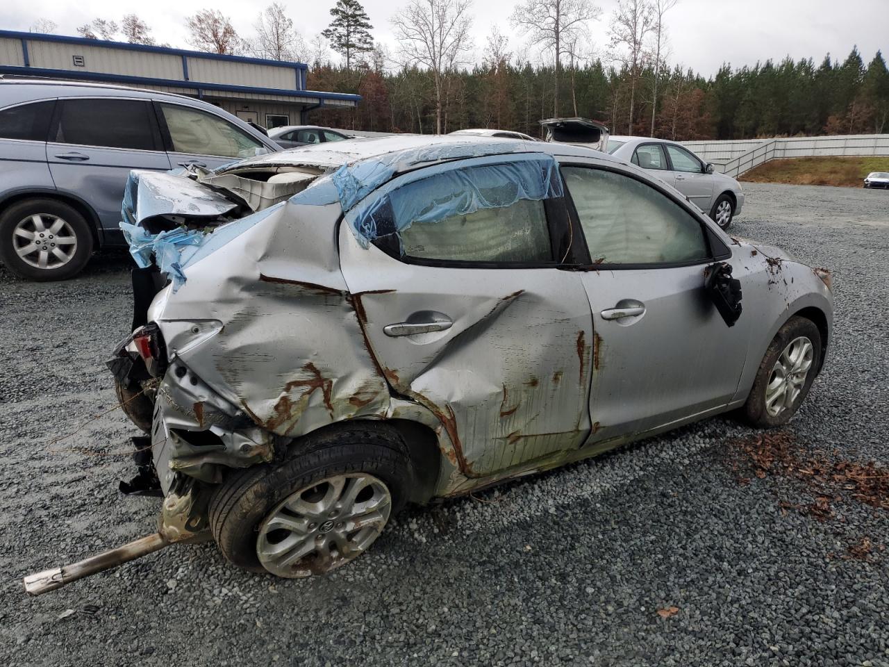 Obraz 3 z 2018 TOYOTA YARIS IA  2018 z VIN 3MYDLBYV3JY307644