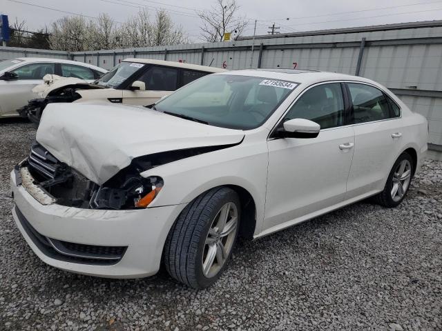 Image 1 of 2015 VOLKSWAGEN PASSAT SE 2015 with VIN 1VWBV7A36FC085328