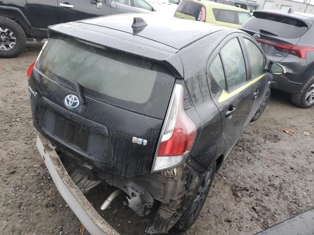 Image 3 of 2016 TOYOTA PRIUS C  2016 with VIN JTDKDTB33G1121728