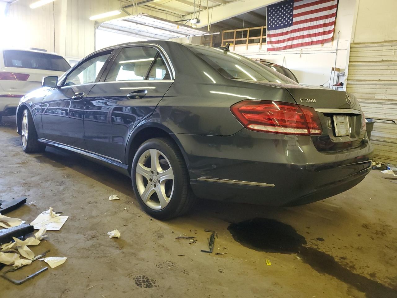 Изображение 2 2016 MERCEDES-BENZ E 350 4MATIC 2016 с VIN WDDHF8JB6GB185935