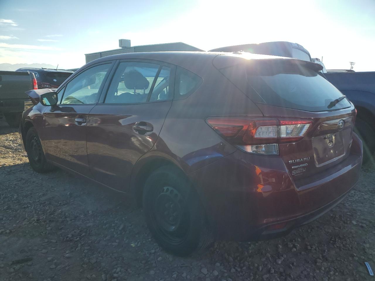 Изображение 2 2017 SUBARU IMPREZA  2017 с VIN 4S3GTAA68H3729808