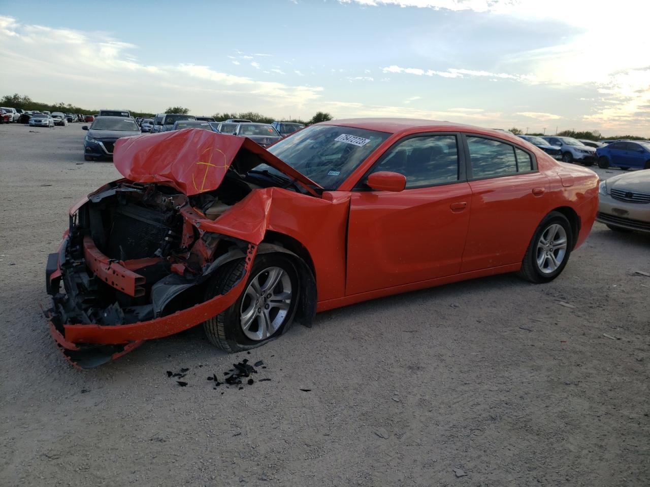 Obraz 1 z 2020 DODGE CHARGER SXT 2020 z VIN 2C3CDXBG0LH110930