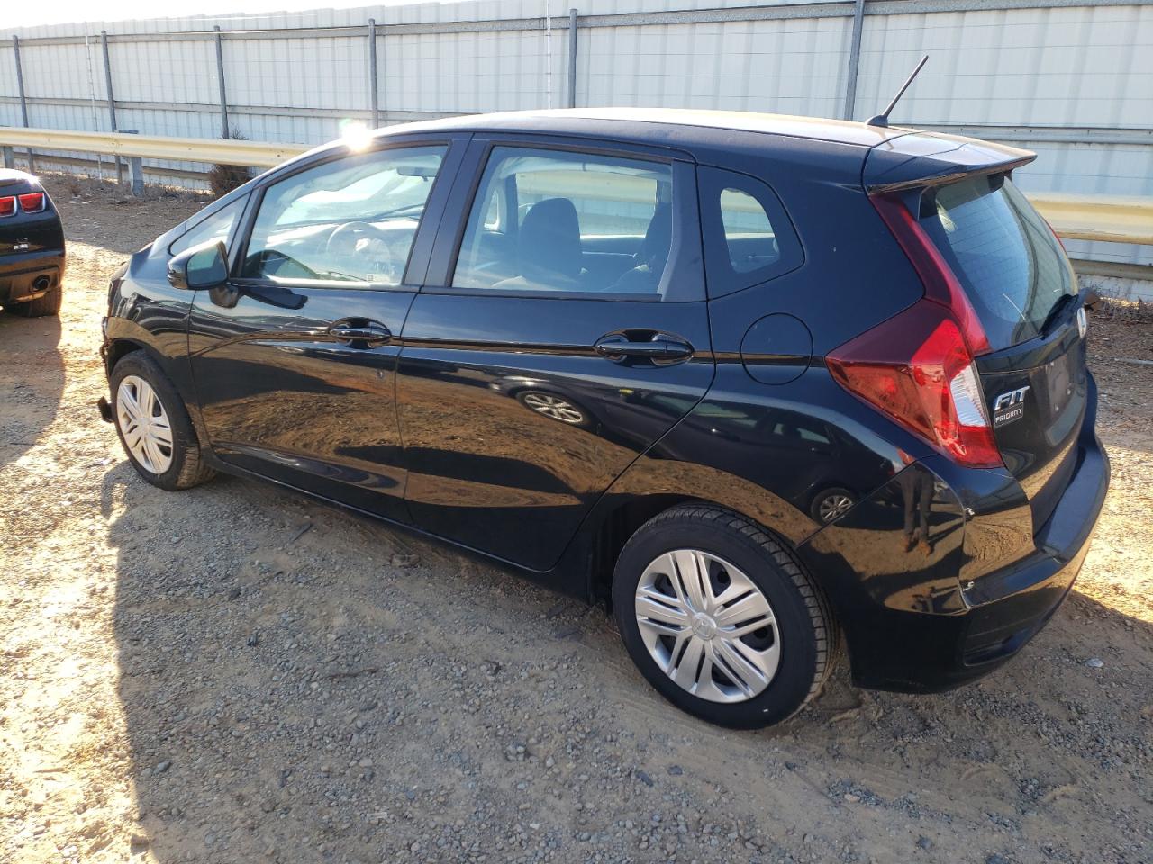 Изображение 2 2019 HONDA FIT LX 2019 с VIN 3HGGK5H40KM750528