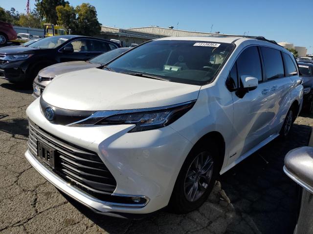 Изображение 1 2021 TOYOTA SIENNA XLE 2021 с VIN 5TDJRKEC3MS011344