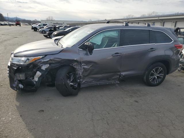 Изображение 1 2019 TOYOTA HIGHLANDER LE 2019 с VIN 5TDZZRFH1KS321740