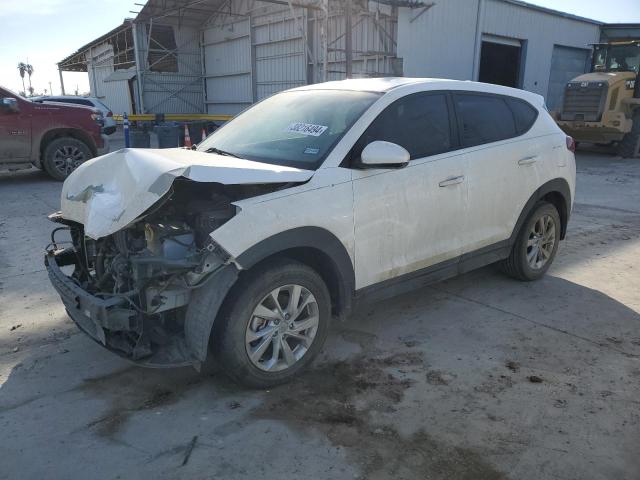 Image 1 of 2020 HYUNDAI TUCSON SE 2020 with VIN KM8J23A46LU144419