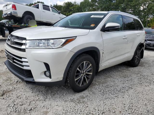 Изображение 2017 TOYOTA HIGHLANDER SE 2017