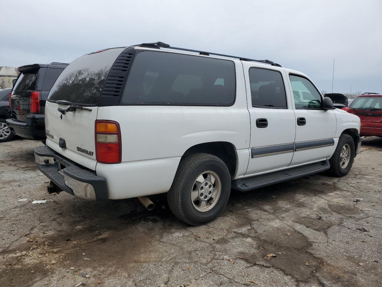 Obraz 3 z 2003 CHEVROLET SUBURBAN C1500 2003 z VIN 3GNEC16Z73G336230