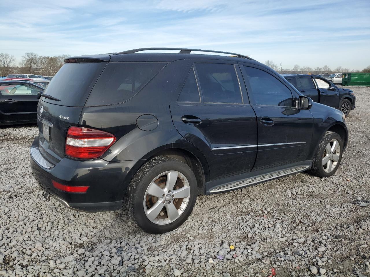 Image 3 of 2009 MERCEDES-BENZ ML 350 2009 with VIN 4JGBB86EX9A526546