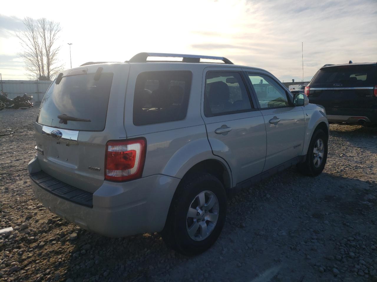 Image 3 of 2008 FORD ESCAPE LIMITED 2008 with VIN 1FMCU941X8KE53224