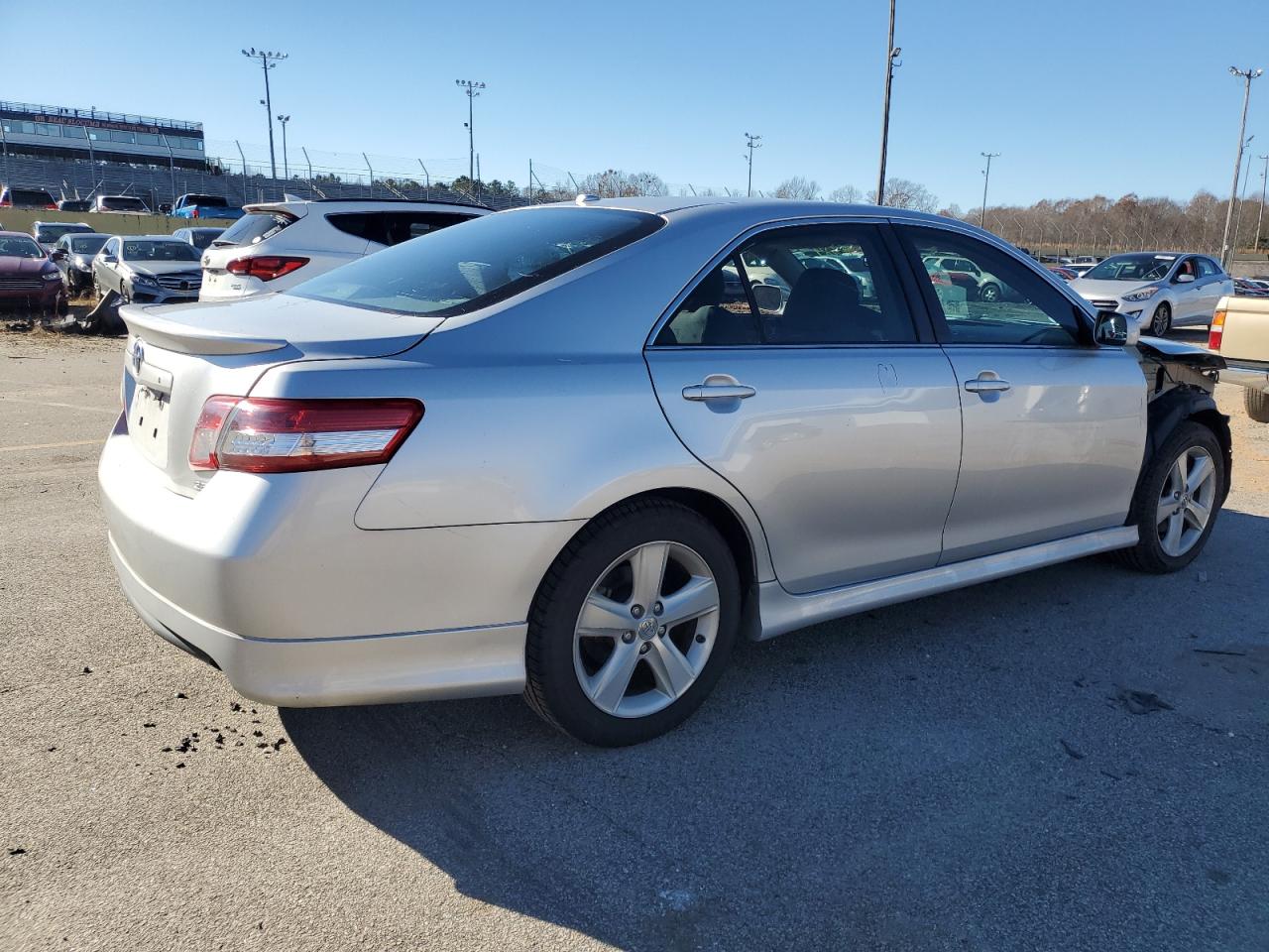 Image 3 of 2011 TOYOTA CAMRY BASE 2011 with VIN 4T1BF3EK2BU742958