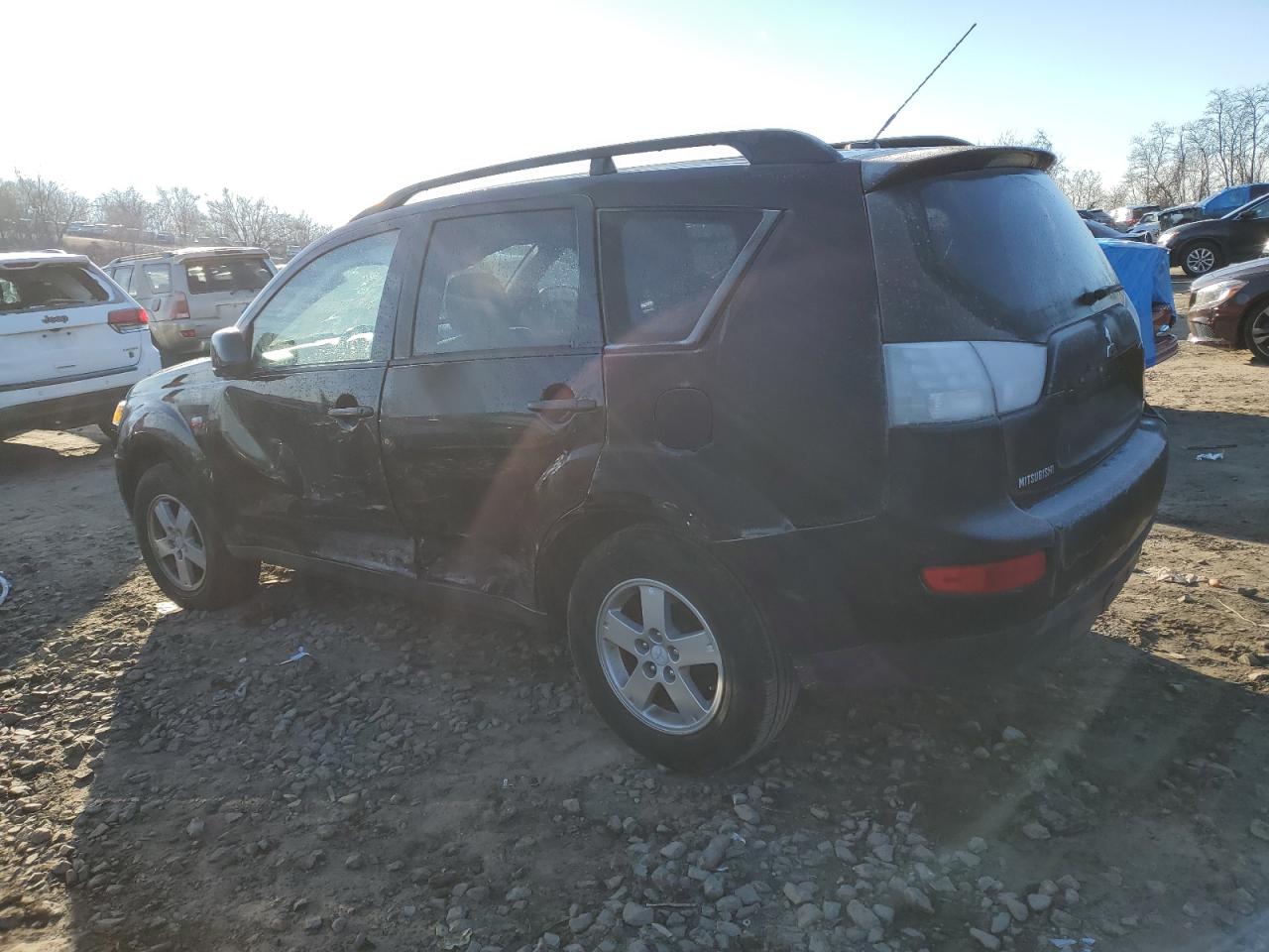 Obraz 2 z 2007 MITSUBISHI OUTLANDER LS 2007 z VIN JA4MT31X47Z018362