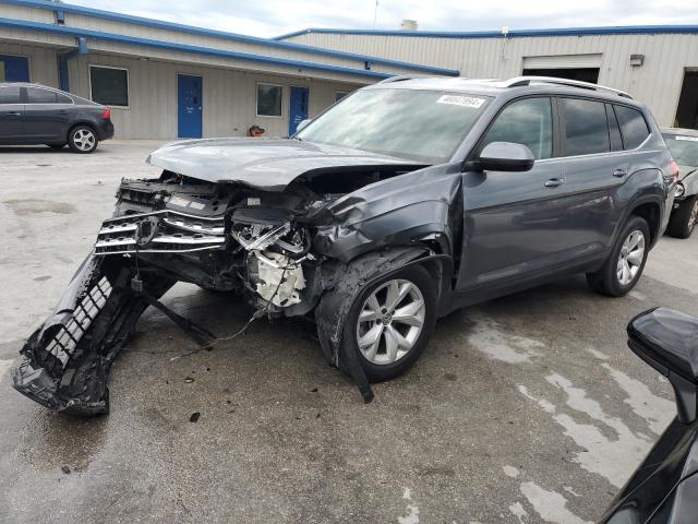 Image 1 of 2018 VOLKSWAGEN ATLAS SE 2018 with VIN 1V2LR2CA6JC583322