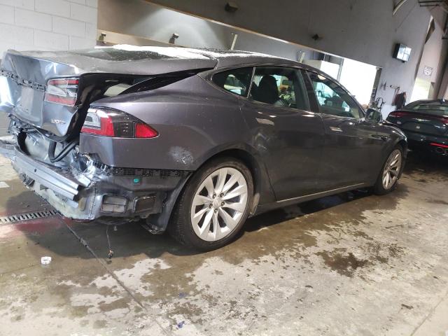Изображение 3 2017 TESLA MODEL S  2017 с VIN 5YJSA1E2XHF229563