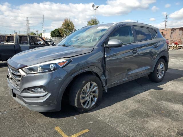 Image 1 of 2016 HYUNDAI TUCSON LIMITED 2016 with VIN KM8J33A47GU031551